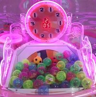 Machine de jeu d'arcade commerciale de haute qualité 4 joueurs rose machine à bonbons cadeau à jetons