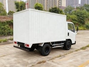 Camions utilitaires de fret 3 tonnes 4 tonnes à bas prix 4*2 Marque JMC Camions utilitaires de fret Boîte de chargement Vente en gros d'usine - Product Image 3