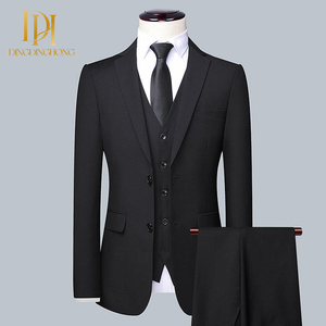 Completo da Uomo Slim Fit a 3 Pezzi Monopetto Classico per Riunioni di Lavoro, Ufficio e Matrimoni - Product Image 3