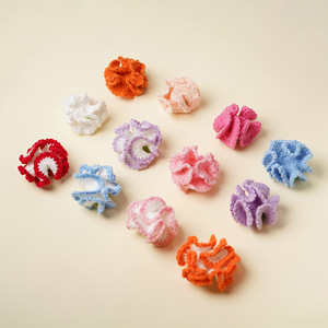 Têtes de fleurs de carnation tricotées à la main, 10 cm et moins, fleurs artificielles pour décorations florales. - Product Image 1