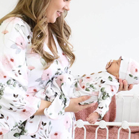 Robe de maternité d'allaitement en bambou biologique et pyjama assorti pour bébé robe de maternité et couverture d'emmaillotage assortie pour bébé maman et moi