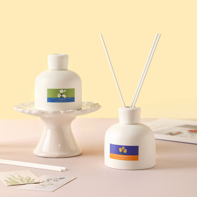 Wholesale Essential Oil Ceramic Diffuser 150ML Luxury Home Fragrance Fiber Stick Reed Diffuser Set With Custom Packing