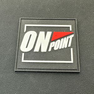 Personaliza tu Etiqueta de Silicona con Logotipo 3D, Parche para Ropa, Etiquetas de PVC para Prendas, Tacto Suave, Alta Calidad - Product Image 1