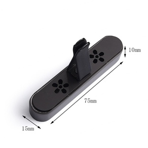 คลิปหนีบปรับอากาศในรถยนต์ ผลิตจากโลหะผสมสังกะสีคุณภาพสูง พร้อมน้ำหอมปรับอากาศในรถยนต์ - Product Image 5