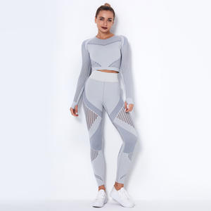 OEM Hollow Out Sexy Seamless Sport Fitness Yoga Wear Gym Outfit Activewear Mesh Long Sleeve Yoga Pant Leggings Mujeres Conjunto de 2 piezas - Product Image 4