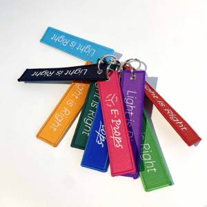 Diseño personalizado Logo tela llaveros tejido llavero personalizado bordado etiqueta y tela barato marca llavero - Product Image 6