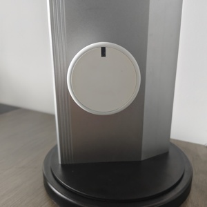 Serrure de porte intelligente Max03 2026, corps en aluminium, contrôle par application Bluetooth, base noire, cylindre blanc – Nouveauté très demandée - Product Image 3