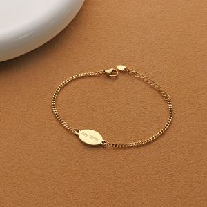 Bracelet chaîne fine en or avec message de gratitude gravé, réglable, bijou significatif, cadeau pour femme - Product Image 5