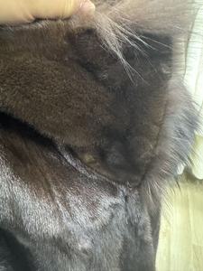 <span class=keywords><strong>Pelliccia</strong></span> di <span class=keywords><strong>visone</strong></span> lunga personalizzata all'ingrosso con collo in <span class=keywords><strong>pelliccia</strong></span> di volpe - Product Image 4