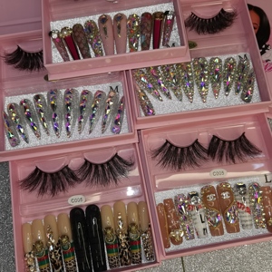 Nouvel ensemble de faux cils et de capsules d'ongles de luxe pour grossistes – Ongles à presser personnalisés en gros, livraison gratuite, nouveau design - Product Image 3