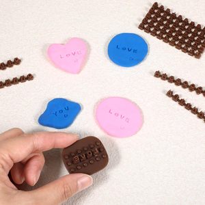 MIXWARES Mini Emporte-pièces en plastique écologique pour biscuits et gâteaux, avec symboles de l'alphabet et chiffres, outils de pâtisserie décoratifs - Product Image 5