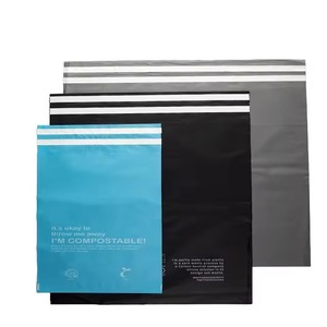 Enveloppe en poly biodégradable et compostable provenant du fabricant Enveloppe d'emballage PBAT avec logo personnalisé pour les services de messagerie d'expédition - Product Image 1