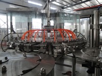 Machine de remplissage d'eau automatique de 500 ml / Petite ligne de production de remplissage d'eau minérale pure en bouteille PET
