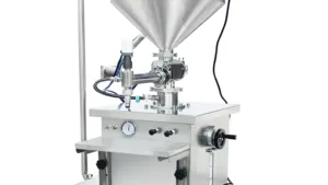 Vertical Type Semi Automatic Filling Machine For Liquid Filling With Mixer And Heating Filler