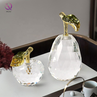 Décoration de bureau originale en émail couleur feuille d'or artisanat léger luxe cristal clair pomme poire pour la décoration intérieure