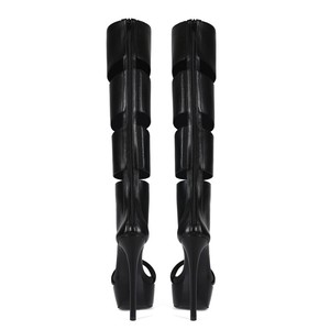 Bottes noires à talons aiguilles pour femmes, style sandales à plateforme, ajourées, avec fermeture éclair arrière et rayures, pour l'été - Product Image 5