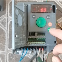 Module d'onduleur en série pour PLC