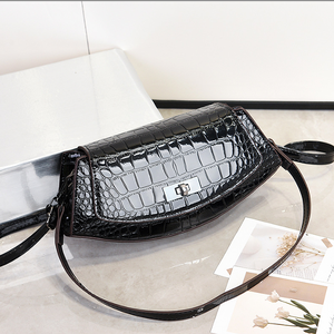 Sac incontournable printemps-été 2026 : Sac bandoulière tendance à chaîne pour femme, élégant et polyvalent - Product Image 5