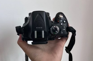 Used Low Price Nikkon D5200 APS-C CMOS Sensor F <b>Mount</b> <b>Camera</b> D5200 <b>Camera</b> Body - Product Image 2