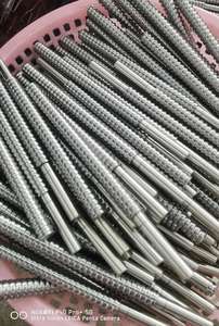 Tiges filetées à pas fin en acier allié avec finition zinguée noire, emballage anti-rayures sous film bulle - Product Image 4