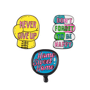 Sming Pins N'oubliez pas d'être heureux Épingle <span class=keywords><strong>en</strong></span> émail Niver Abandonnez l'insigne de revers Gant de boxe têtu Broche <span class=keywords><strong>en</strong></span> alliage - Product Image 5