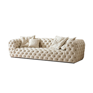 Divano |   Set di Divani a Tre Posti in Velluto di Lusso Stile Nordico |   Divano a U con Bottoni Trapuntati e Imbottitura in Lattice, Design Italiano per Casa e Ufficio - Product Image 2