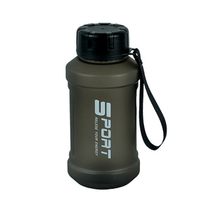 Botella de Agua Deportiva de Plástico de Lujo de 500ml 2026 al por Mayor con Logotipo Personalizado, Portátil para Gimnasio y Camping, Segura para Alimentos, con Asa y Cuerda Pequeña - Product Image 1
