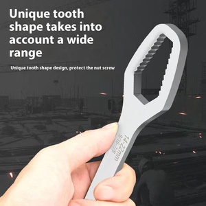 Chiave a doppio anello industriale multifunzione con foro esagonale 8-22mm in acciaio al carbonio per viti dadi personalizzabili - Product Image 3