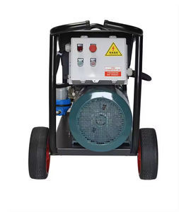 <span class=keywords><strong>Machine</strong></span> de nettoyage industrielle à haute pression <span class=keywords><strong>Machine</strong></span> de nettoyage de canalisations d'égouts Équipement laveuse Jet d'eau Nettoyeur de surface - Product Image 3