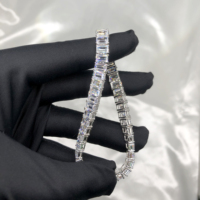 Gelang Tenis Zirkonia Kubik Potongan Emerald Perak 925 Berlian Asli yang Chic untuk Wanita
