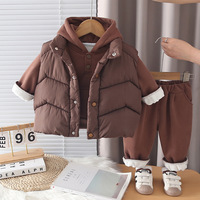 Ensemble Hiver Garçon 2026 Nouveau Style – Tenue Décontractée Bébé Enfant Doublée Polaire Épaisse Trois Pièces – Vêtements Enfants Tendance