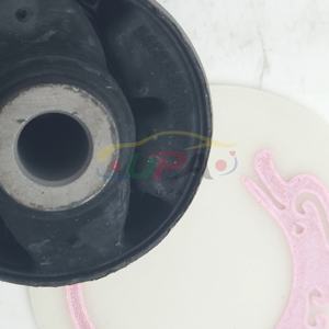 Sistema de Suspensión de Calidad Original BUSH-FR LWR ARM(G) 54584-4H000 54584 4H000 Para H-yundai H-1/GRAND STAREX 545844H000 - Product Image 3