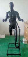 Mannequin interactif motorisé E-PB-M1 pour vitrine de magasin de vêtements de sport – Robot électrique pour l'affichage de tenues sportives