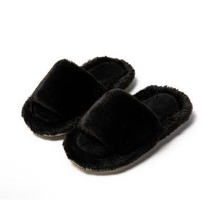 Vente en gros de sandales d'intérieur simples pour la maison pantoufles blanches en peluche avec <span class=keywords><strong>semelle</strong></span> épaisse et fourrure douce pantoufles pour femmes pantuflo - Product Image 4