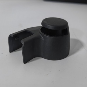 Tapa de Brazo de Limpiaparabrisas Volkswagen de Goma Sintética Trasera, Compatible con el Modelo Original de Fábrica - Product Image 3
