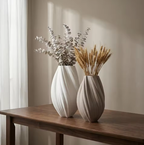 Nouveau vase en céramique 3D de style nordique haut de gamme pour fleurs séchées, décoration minimaliste rustique pour la maison et les maisons d'hôtes - Product Image 3