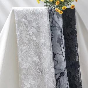 Vente directe d'usine, tissu en maille tricotée en forme de feuille de saule pleureur, 100% acrylique, résistant à l'abrasion, dentelle pour robe de mariée, garniture de vêtement - Product Image 1