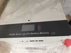 Batterie de stockage d'énergie solaire domestique murale LiFePO4 51,2 V avec BMS intégré 10 kWh 15 kWh 16 kWh – Batterie au lithium fiable - Product Image 2