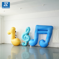 Modèle de note de musique gonflable personnalisé pour la décoration publicitaire de scène de festival de musique en plein air