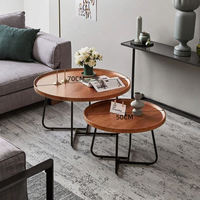 Table basse Normcore de luxe de haute qualité Design moderne en bois couleur noyer durable pour la maison et le balcon pour le salon