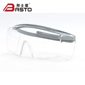 <span class=keywords><strong>Lunettes</strong></span> <span class=keywords><strong>de</strong></span> soleil <span class=keywords><strong>de</strong></span> sport BASTO AC031 <span class=keywords><strong>à</strong></span> bas <span class=keywords><strong>prix</strong></span> pour hommes et femmes, protection oculaire, verres anti-buée et anti-rayures, monture TR90, derniers styles, Guangzhou - Product Image 3