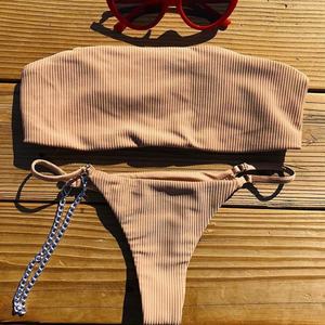 Maillot de bain personnalisé pour femmes, imprimé tie-dye, bretelles doubles, bikini halter, tissu lisse, sexy et élégant, 1 pièce seulement - Product Image 3