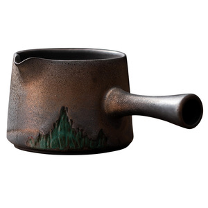 Taza de cerámica retro con asa lateral, diseño de montaña verde dorada, taza de cerámica para servir té para la hora del té de la tarde - Product Image 5
