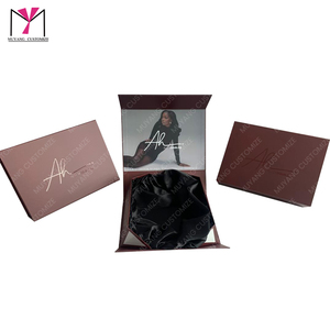Cajas de pelucas elegantes con logotipo personalizado en oferta, con bolsa de satén, tarjeta de agradecimiento, etiqueta para el cabello, peine, etc. - Product Image 3