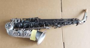 Saxophone alto Mi bémol Eastern Music, corps nickelé noir mat, avec coussinets et ressorts italiens - Product Image 6