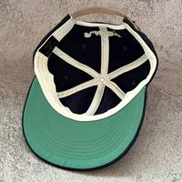 Casquette Snapback Rétro Hip Hop à Visière Plate avec Broderie Personnalisée en Feutre, Doublure en Satin de Luxe et Contrefaisceau Contrastant