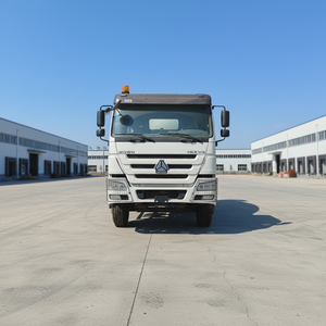 Camion malaxeur 2026 HOWO SINOTRUK 6*4 Conduite à gauche Capacité 8m³ 10m³ 12m³ Camion malaxeur à béton diesel 400HP - Product Image 4