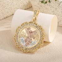 Pendentifs en laiton plaqué or 14 carats style hip-hop, plaques rondes, zircon, Statue de la Liberté, pièces commémoratives, breloques cadeaux - Vente en gros