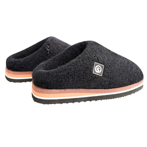 <span class=keywords><strong>Chaussons</strong></span> chauffe-pieds d'hiver <span class=keywords><strong>Chaussons</strong></span> chauffants électriques rechargeables pour la maison et le bureau - Product Image 3
