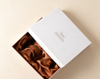 Boîte cadeau Ciel et Terre blanche et orange avec doublure en éponge, pelliculage mat, carton épais, écologique, haut de gamme